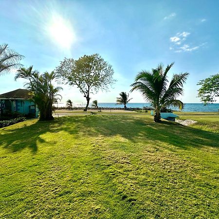 Seaside 2 Bedroom Oasis At 7 Miles Beach, Negril, Point Village Exterior photo